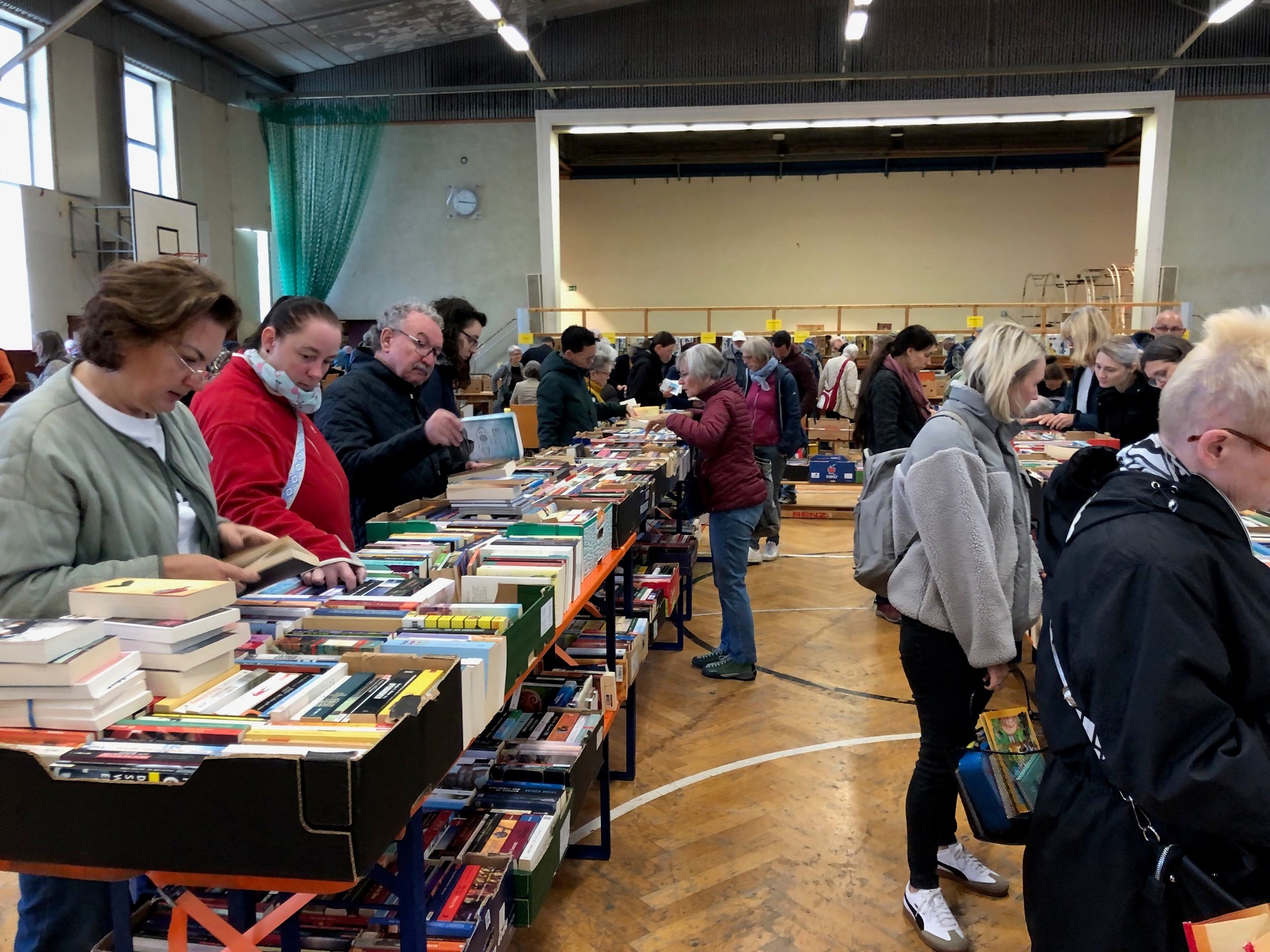 Bücherflohmarkt