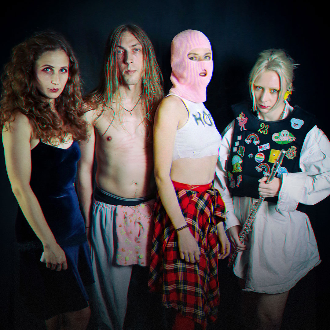 Pussy Riot – RIOT DAYS