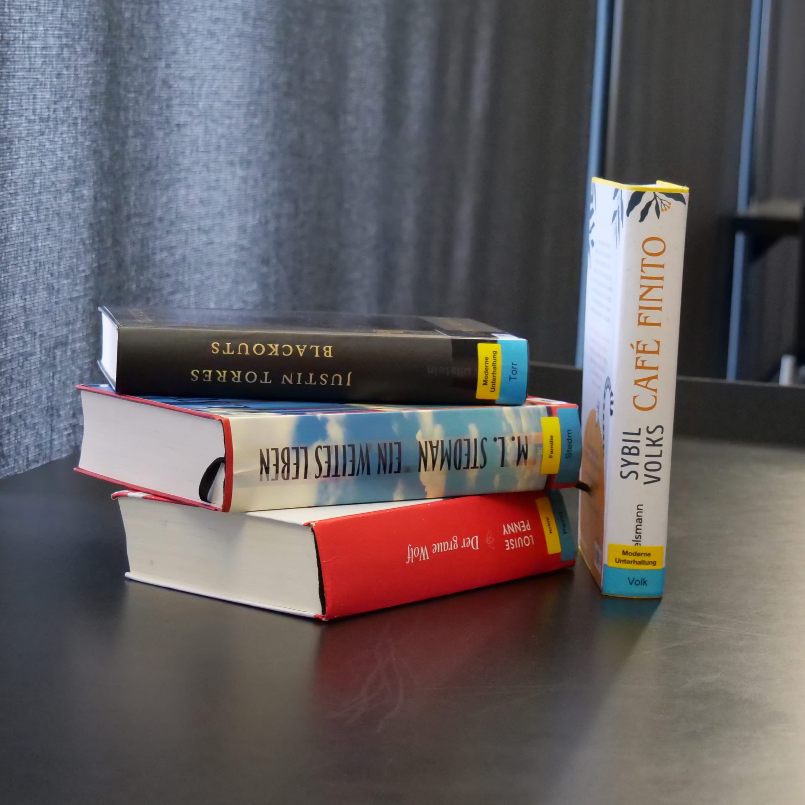 Silent Book Club