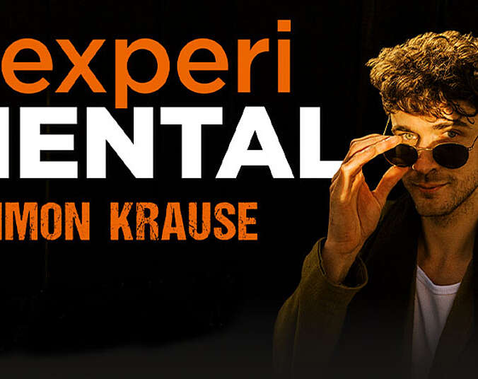 Timon Krause mit Sonnenbrille