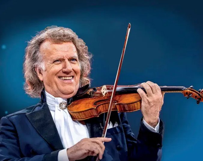 Musiker mit Geige. (Foto:2026 PIECE OF MAGIC B.V. All rights reserved. Screenshot Veranstalter Cineplex)