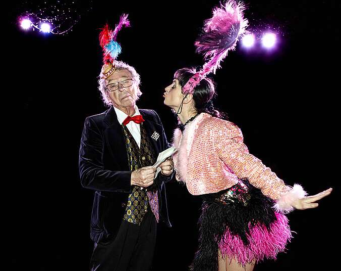Bild zur Veranstaltung: Valentinos Traumtheater - Familienvarieté mit Charme