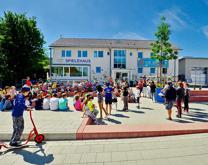 Kinderversammlung beim Spielehaus