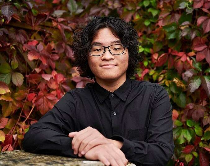 Bild zur Veranstaltung: Earthquake – Curtis Phill Hsu, Klavier